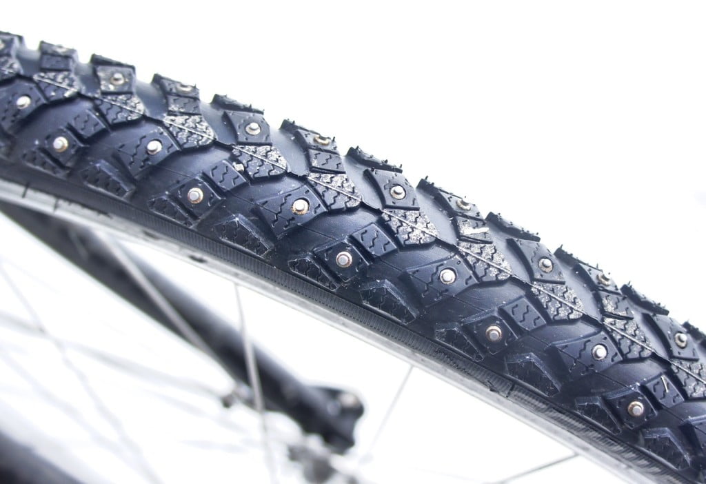 Schwalbe Marathong Winter studded bicycle tyre