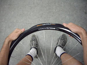 How to mount a bicycle tyre