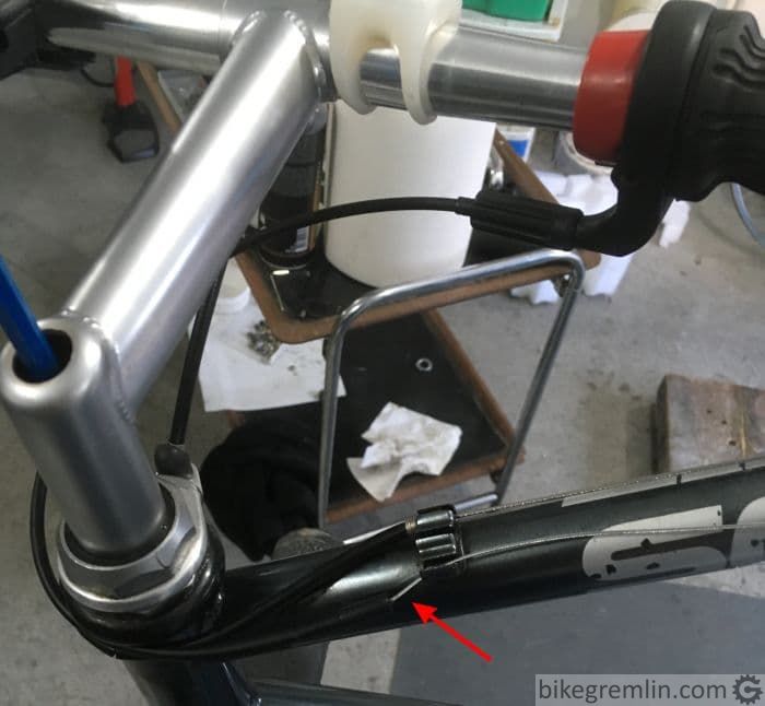 Mountain bike store shifter cable housing