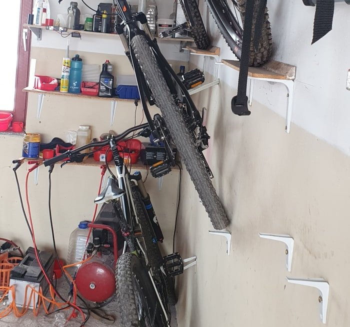 L profiles for bicycle wall mounting shown