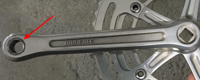 Fretting damage on the crank to pedal interface